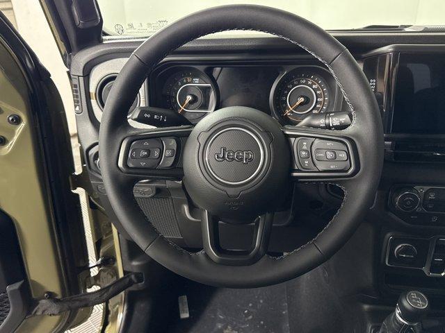 new 2025 Jeep Gladiator car, priced at $42,201