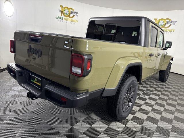 new 2025 Jeep Gladiator car, priced at $42,201