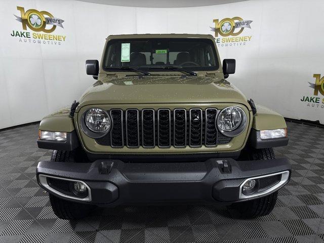 new 2025 Jeep Gladiator car, priced at $42,201
