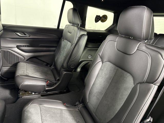 new 2025 Jeep Grand Cherokee L car, priced at $38,355