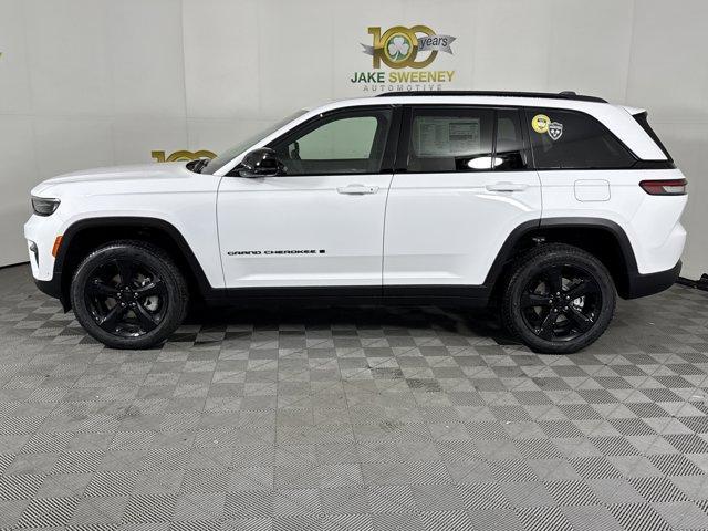new 2025 Jeep Grand Cherokee car, priced at $48,439