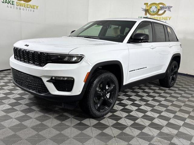new 2025 Jeep Grand Cherokee car, priced at $48,439