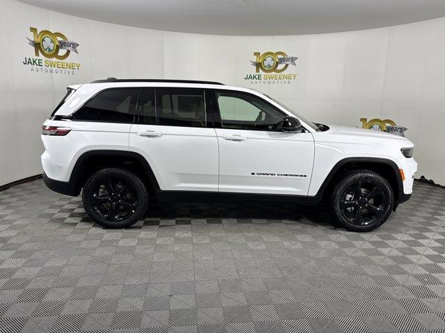 new 2025 Jeep Grand Cherokee car, priced at $48,439