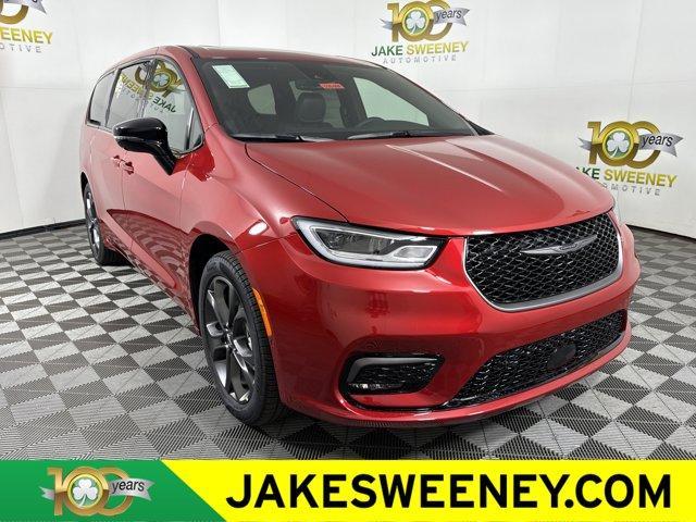 new 2026 Chrysler Pacifica car, priced at $42,947