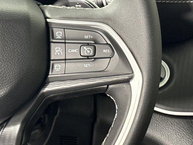 new 2025 Jeep Grand Cherokee L car, priced at $38,597