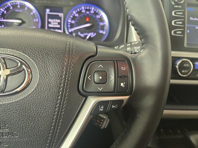 used 2018 Toyota Highlander car, priced at $22,988