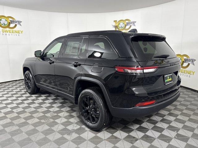 new 2025 Jeep Grand Cherokee car, priced at $40,717
