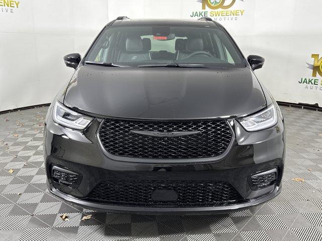 new 2026 Chrysler Pacifica car, priced at $48,770