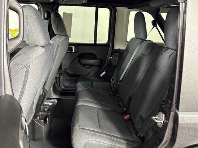 new 2025 Jeep Wrangler car, priced at $45,131
