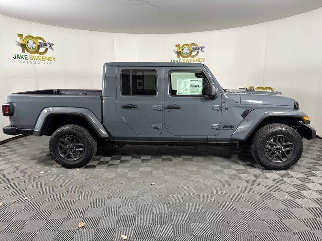 new 2026 Jeep Gladiator car, priced at $49,513