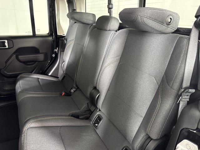 new 2025 Jeep Gladiator car, priced at $46,513