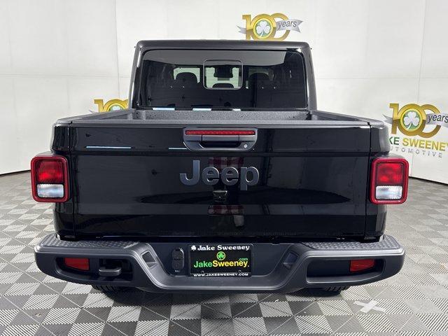 new 2025 Jeep Gladiator car, priced at $46,513