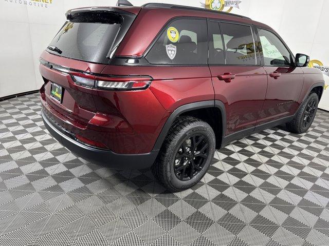 new 2025 Jeep Grand Cherokee car, priced at $42,222