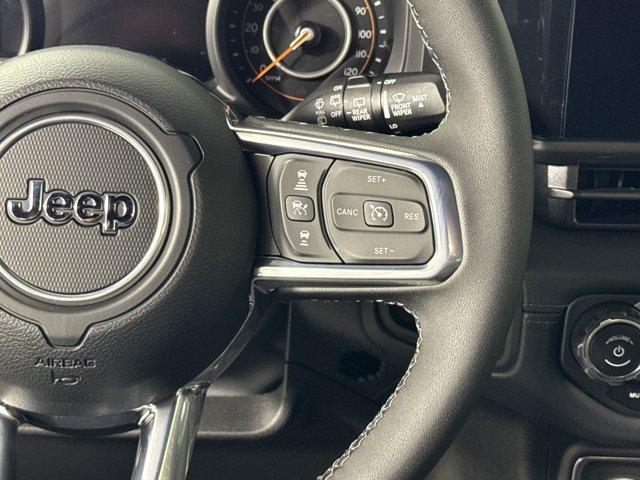 new 2025 Jeep Wrangler car, priced at $54,367