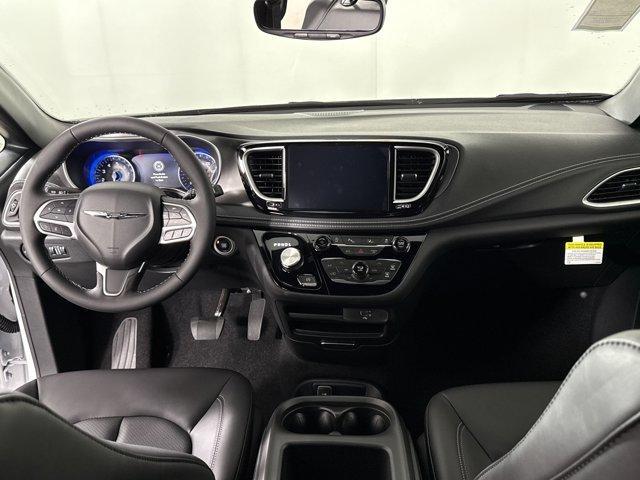 new 2026 Chrysler Pacifica car, priced at $40,519