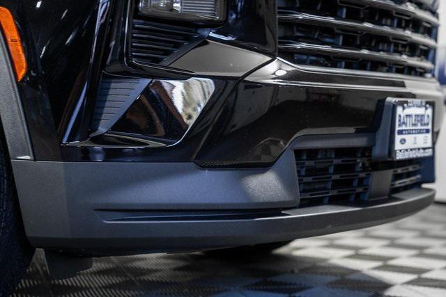 new 2026 Chevrolet Traverse car, priced at $47,630