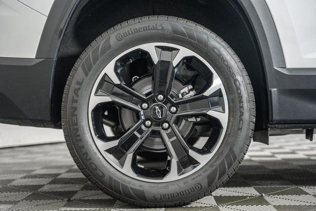 new 2026 Chevrolet Equinox car, priced at $32,935