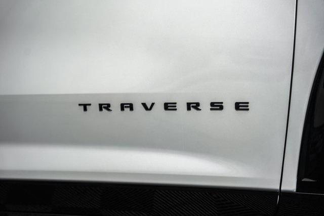 new 2025 Chevrolet Traverse car, priced at $58,995