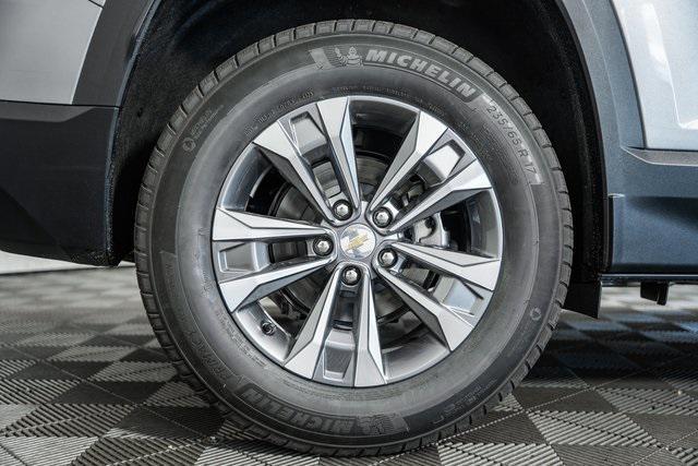 new 2026 Chevrolet Equinox car, priced at $34,950