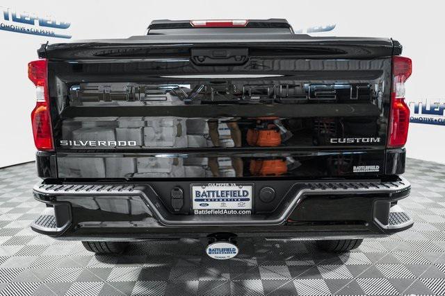 new 2025 Chevrolet Silverado 1500 car, priced at $39,995