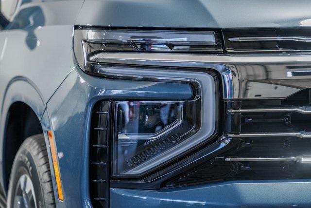 new 2025 Chevrolet Suburban car, priced at $72,845
