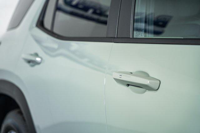 new 2026 Chevrolet Equinox car, priced at $35,955