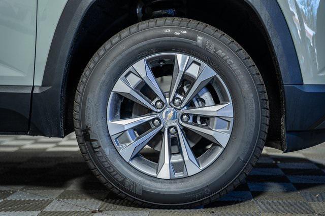 new 2026 Chevrolet Equinox car, priced at $35,955