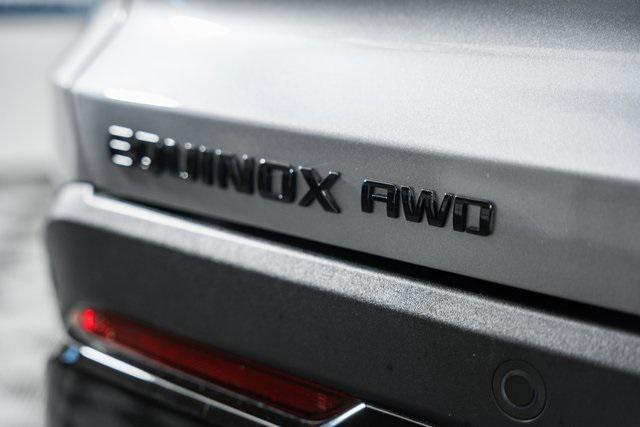 used 2025 Chevrolet Equinox car, priced at $34,314