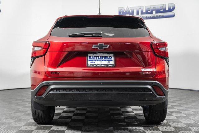 used 2025 Chevrolet Trax car, priced at $23,998