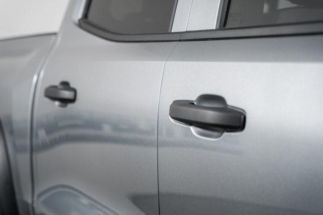 new 2025 Chevrolet Colorado car, priced at $44,544
