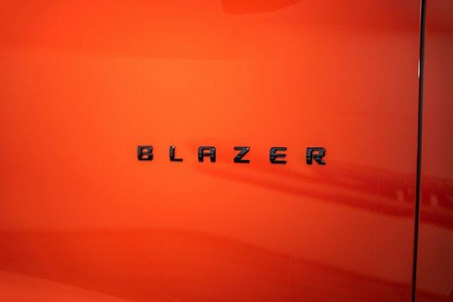 new 2025 Chevrolet Blazer car, priced at $46,304