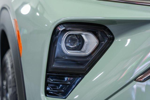 new 2026 Chevrolet TrailBlazer car, priced at $27,277