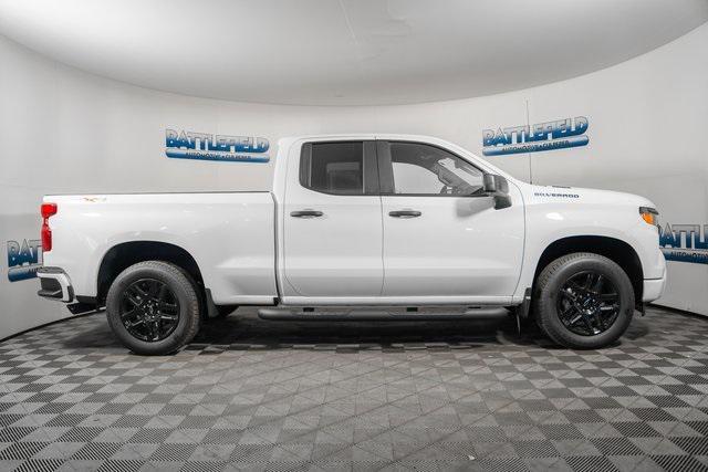 new 2025 Chevrolet Silverado 1500 car, priced at $39,995