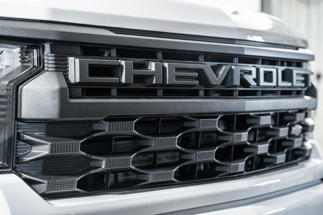 new 2025 Chevrolet Silverado 1500 car, priced at $44,620