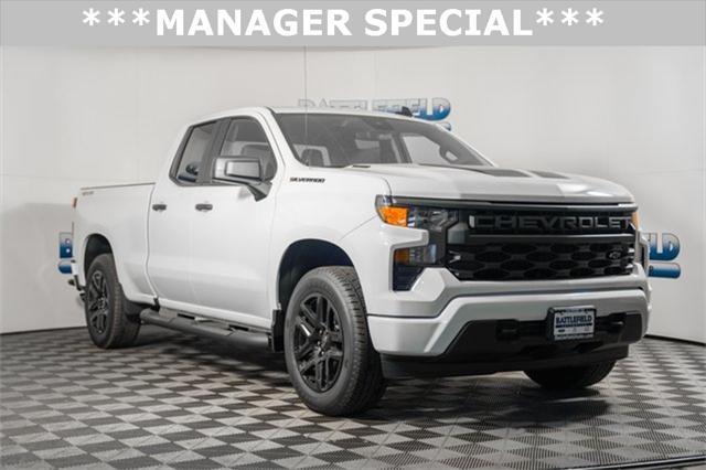 new 2025 Chevrolet Silverado 1500 car, priced at $42,995