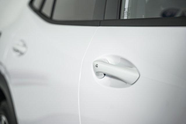 new 2026 Chevrolet Trax car, priced at $27,650