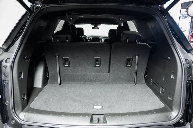 used 2023 Chevrolet Traverse car, priced at $33,531