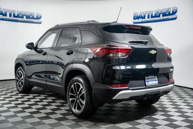 new 2025 Chevrolet TrailBlazer car, priced at $31,432