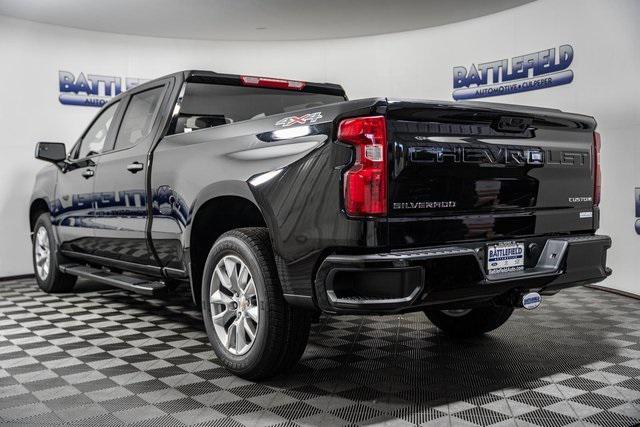 new 2025 Chevrolet Silverado 1500 car, priced at $39,995