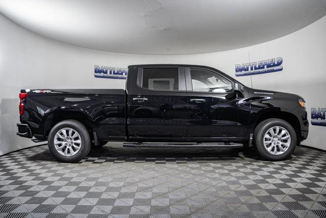 new 2025 Chevrolet Silverado 1500 car, priced at $39,995