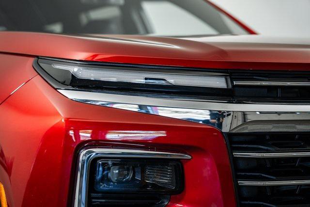 new 2025 Chevrolet Traverse car, priced at $45,455
