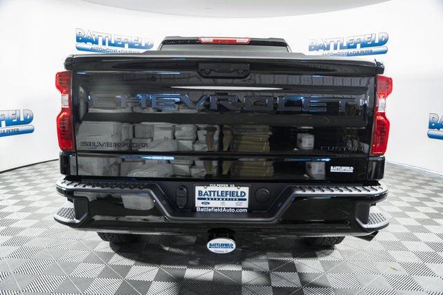 new 2026 Chevrolet Silverado 1500 car, priced at $40,450