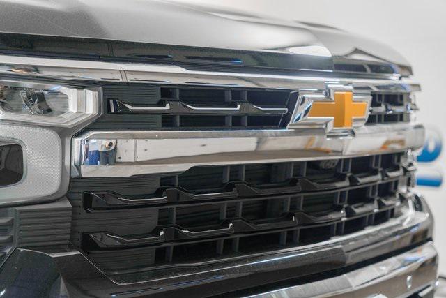 new 2024 Chevrolet Silverado 1500 car, priced at $47,995