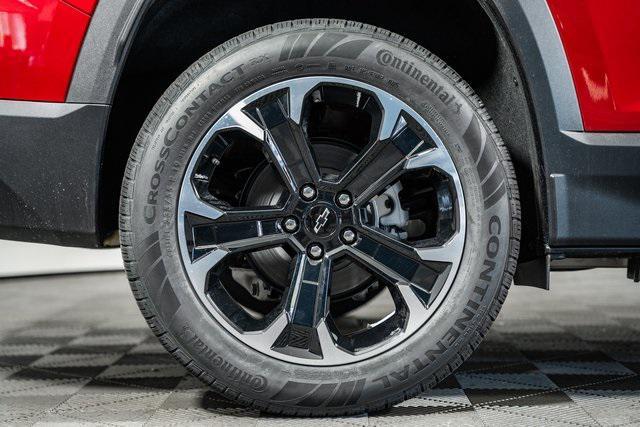 new 2025 Chevrolet Equinox car, priced at $31,339