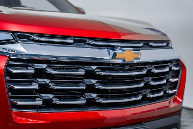 new 2026 Chevrolet Equinox car, priced at $31,850