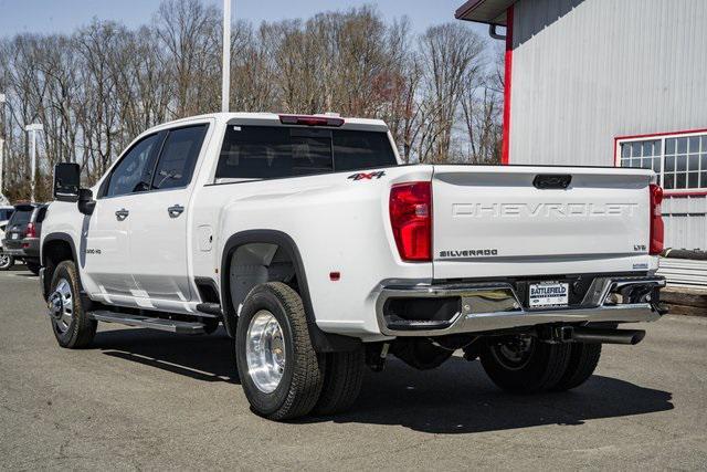 new 2025 Chevrolet Silverado 3500 car, priced at $68,940