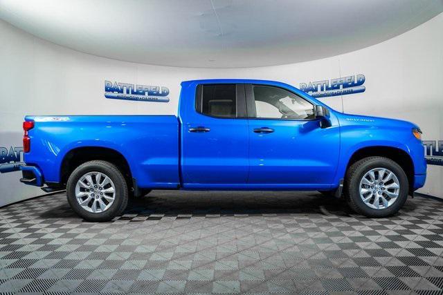 new 2026 Chevrolet Silverado 1500 car, priced at $40,020