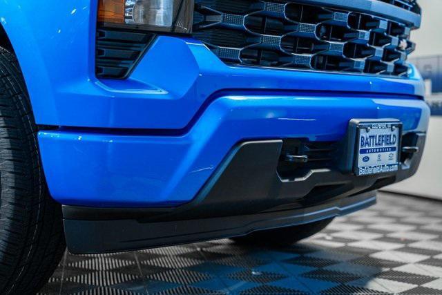 new 2026 Chevrolet Silverado 1500 car, priced at $40,020