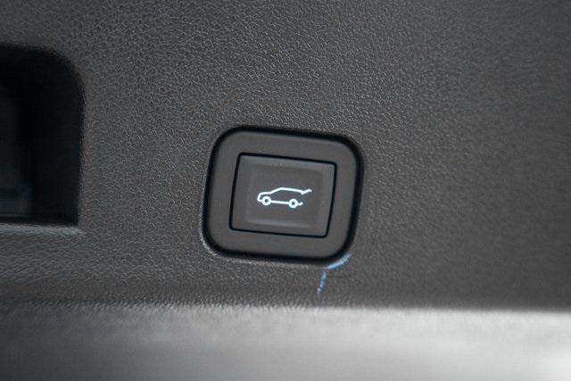 new 2025 Chevrolet Traverse car, priced at $47,695
