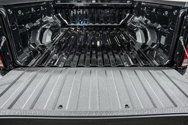 new 2025 Chevrolet Colorado car, priced at $34,995